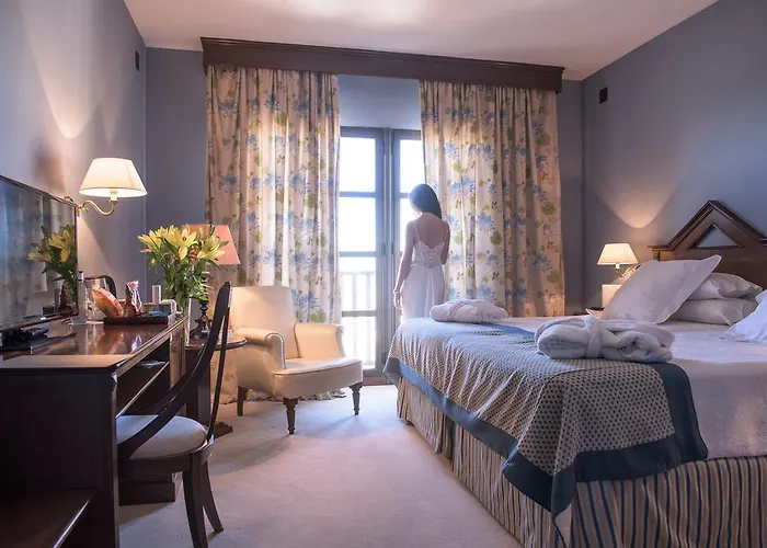 酒店 Rl乌韦达城市酒店 4*